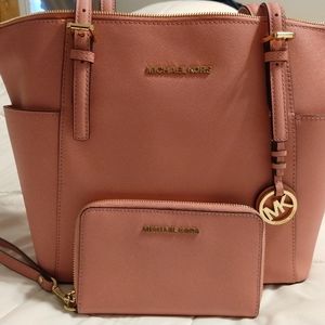 Michael Kors Tote & Wallet